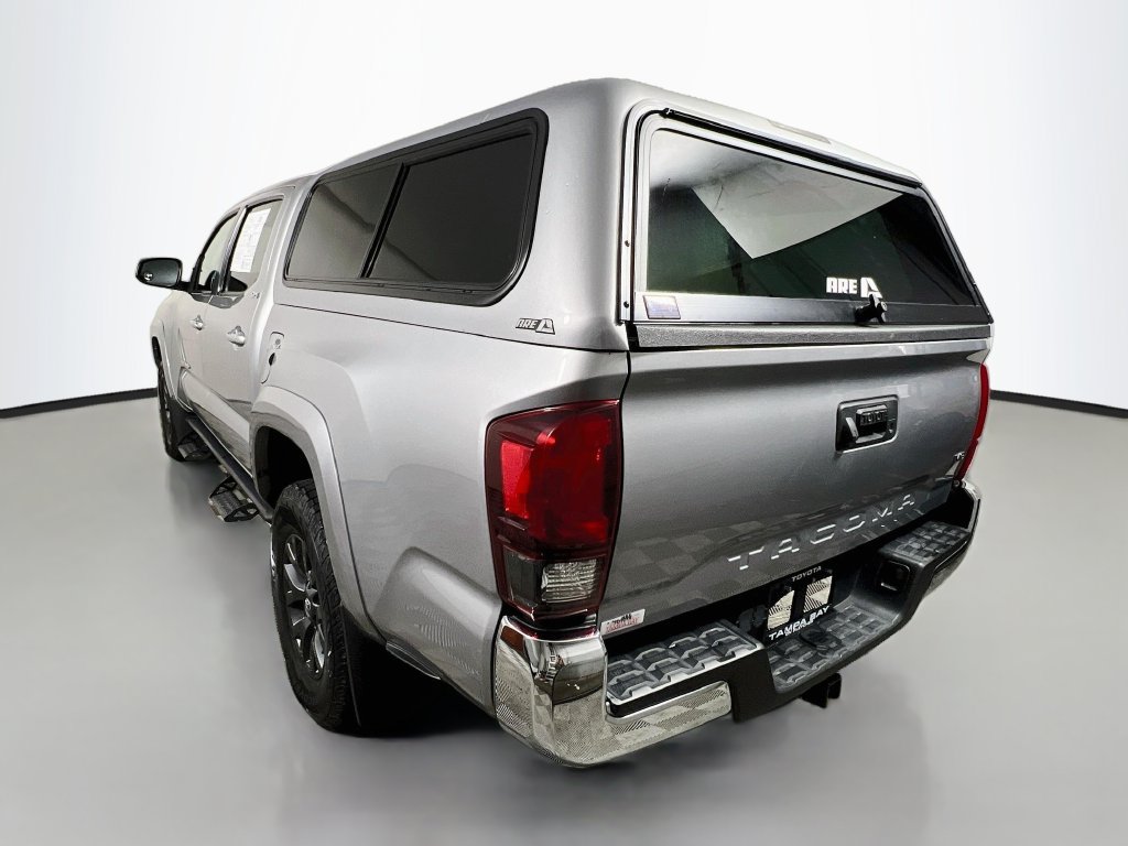 Used 2021 Toyota Tacoma SR5 RWD image 5