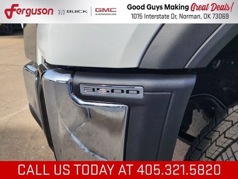 New 2026 GMC Sierra 3500 Pro AWD/4WD image 12