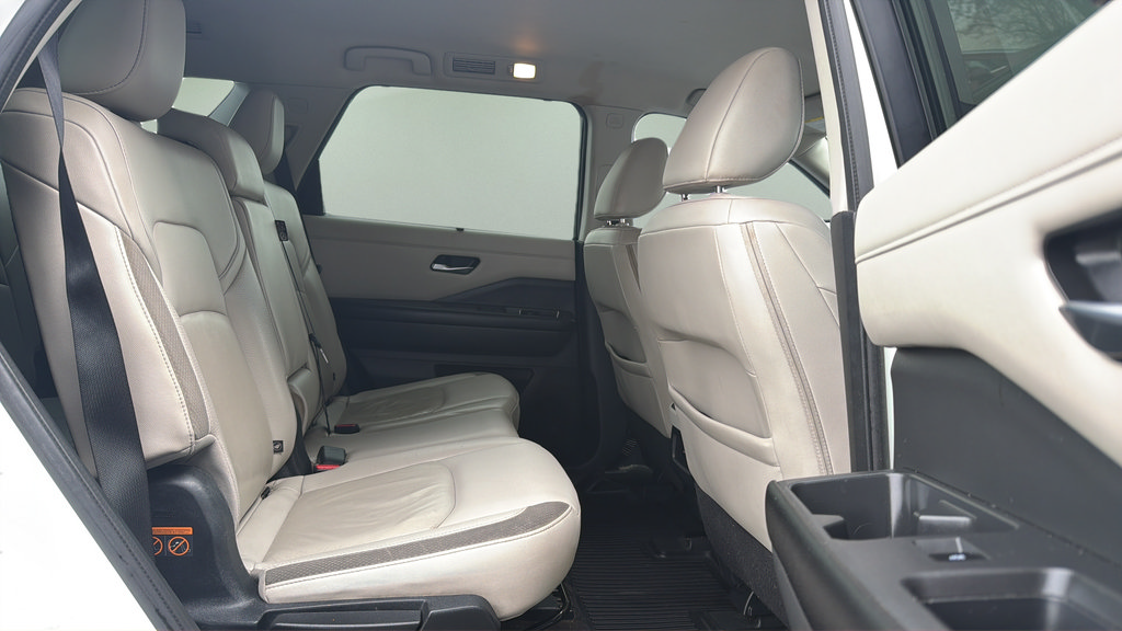 Certified 2023 Nissan Pathfinder SL AWD/4WD image 21