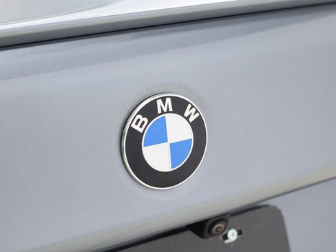 Used 2018 BMW M550i xDrive image 62