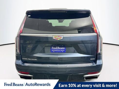 Used 2021 Cadillac Escalade Premium Luxury w/ Driver Assist Tech Package AWD/4WD image 7