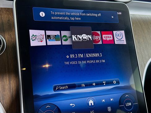 Used 2025 Mercedes-Benz C 300 Sedan image 21