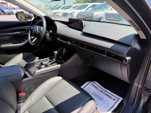 Used 2021 MAZDA MAZDA3 s FWD image 35