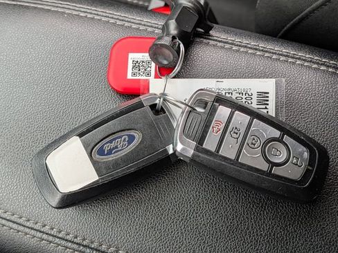 Used 2023 Ford Escape Active AWD/4WD image 33