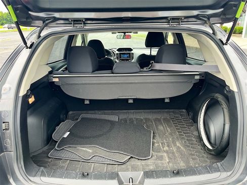 Used 2021 Subaru Crosstrek 2.0i Premium w/ Moonroof Package image 27