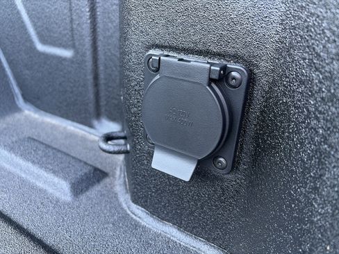 New 2026 Chevrolet Silverado 1500 RST w/ Z71 Off-Road Package image 6