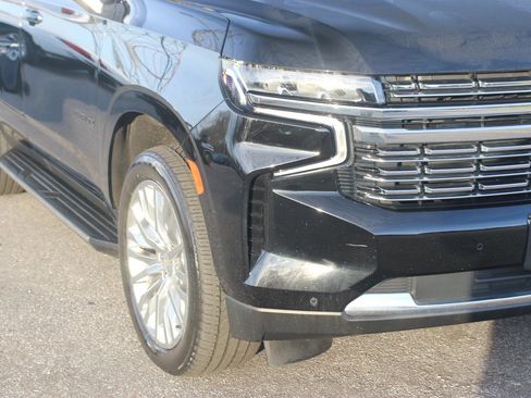 Used 2023 Chevrolet Tahoe Premier image 9