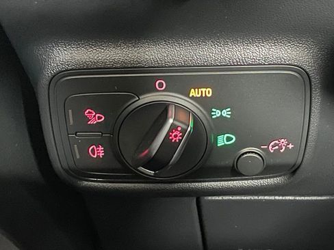 Used 2016 Audi TT 2.0T image 38