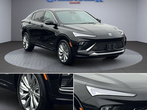 Certified 2025 Buick Envista Avenir image 2