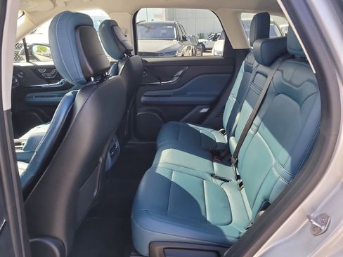 Used 2020 Lincoln Corsair Reserve w/ Equipment Group 202A image 11