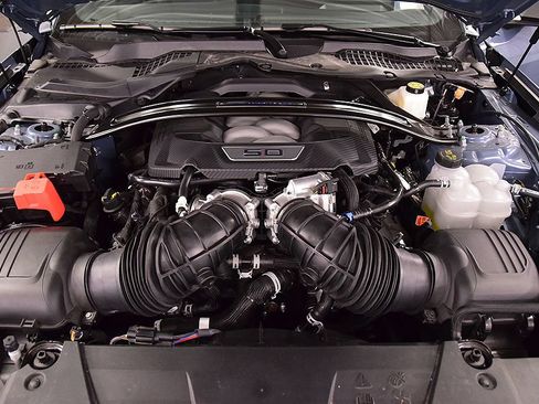 Used 2025 Ford Mustang Dark Horse RWD image 35