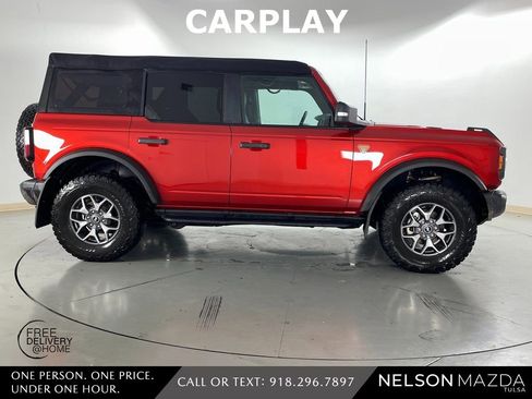 Used 2023 Ford Bronco Badlands image 5