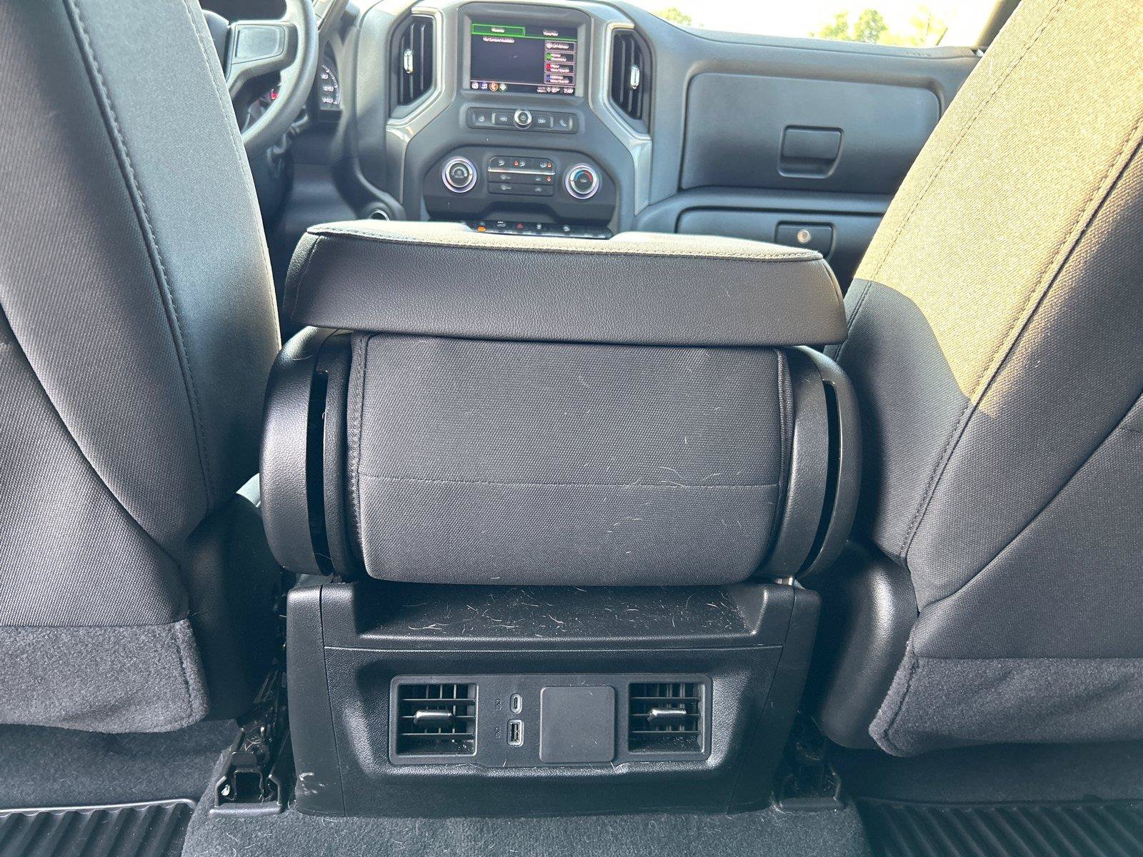 Used 2026 Chevrolet Silverado 1500 Custom Trail Boss w/ LPO, Dark Essentials Package AWD/4WD image 33