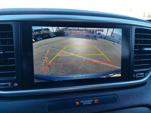 Used 2022 Kia Sportage Nightfall Edition image 22