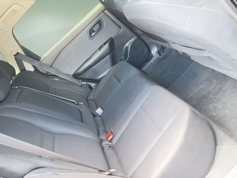 Used 2023 Nissan Rogue S AWD/4WD image 32
