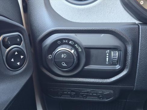 New 2026 Jeep Gladiator Willys image 8