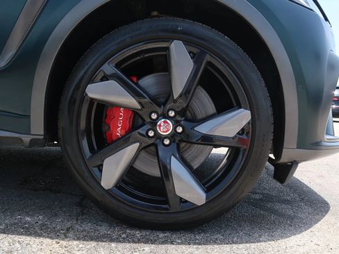 Used 2022 Jaguar F-PACE SVR AWD/4WD image 54