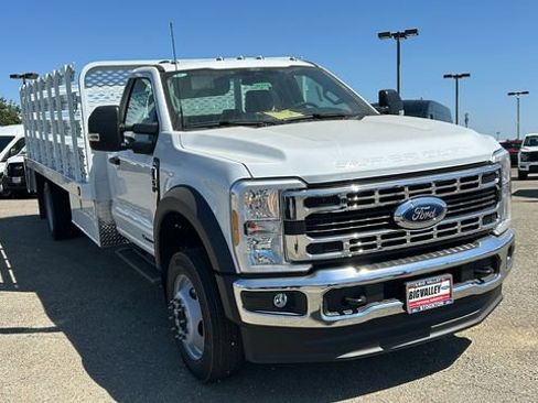 New 2025 Ford F550 4x4 Regular Cab Super Duty image 8