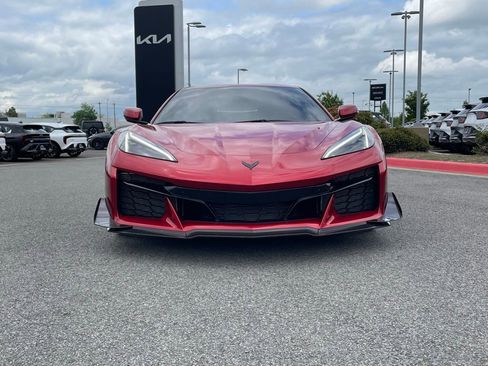 Used 2023 Chevrolet Corvette Z06 w/ Battery Protection Package RWD image 2