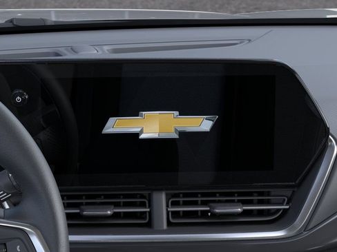 New 2026 Chevrolet Trax ACTIV FWD image 20