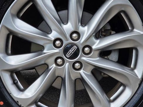 Used 2022 Lincoln Corsair AWD w/ Premium Package image 20