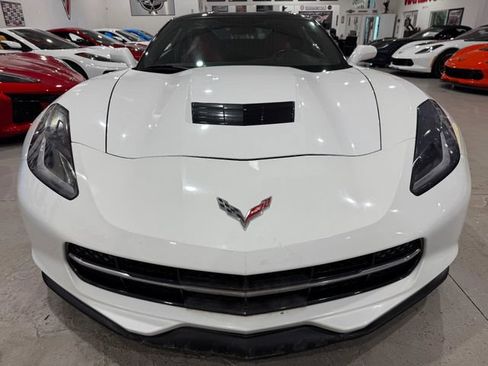 Used 2016 Chevrolet Corvette Stingray Coupe RWD image 8