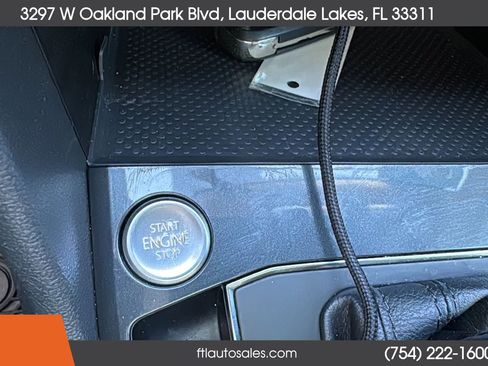 Used 2018 Volkswagen Tiguan SE w/ Panoramic Sunroof Package FWD image 67