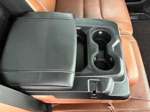 Used 2021 RAM 1500 Limited w/ Bed Utility Group image 18