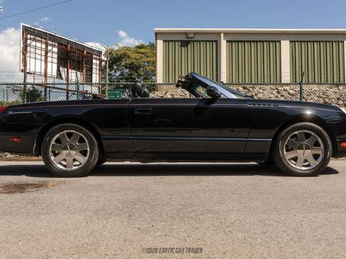 Used 2003 Ford Thunderbird RWD image 9