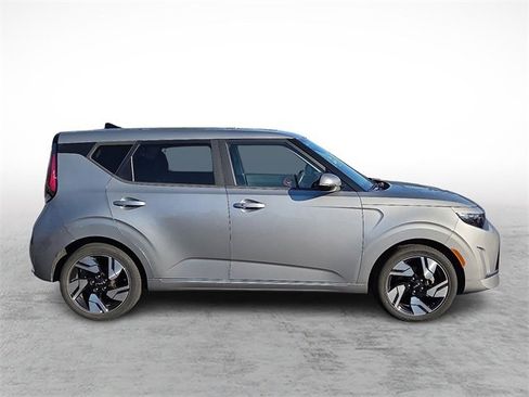 Used 2023 Kia Soul GT-Line image 7