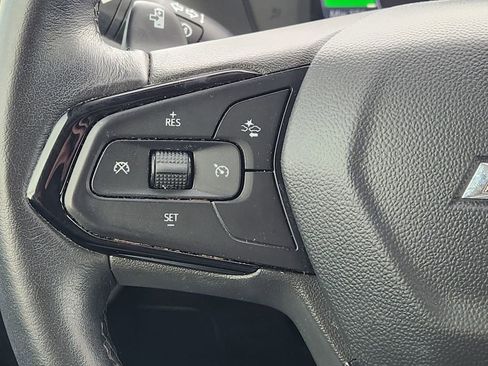 Used 2022 Chevrolet Bolt EUV LT w/ Convenience Package image 30