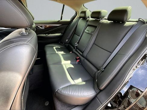 Used 2018 INFINITI Q50 Luxe w/ Sensory Package (Luxe) RWD image 25