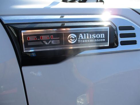 Used 2024 GMC Sierra 3500 Pro w/ Convenience Package image 10