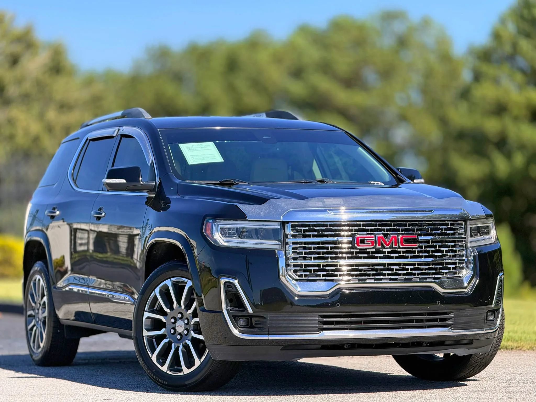 Used 2020 GMC Acadia Denali FWD image 4