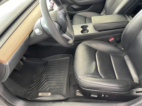 Used 2022 Tesla Model 3 image 15