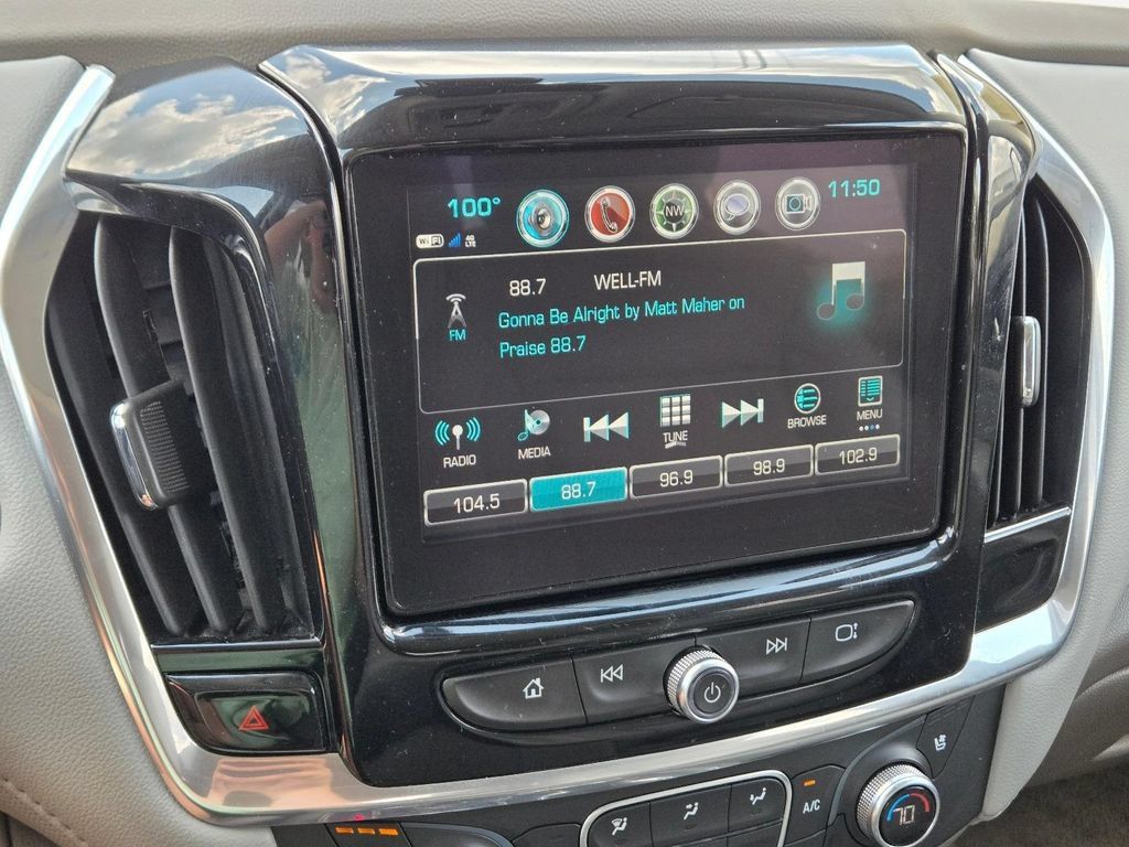 Used 2019 Chevrolet Traverse Premier w/ Driver Confidence II Package FWD image 26