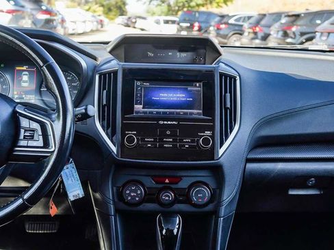 Used 2018 Subaru Crosstrek 2.0i Premium AWD/4WD image 13