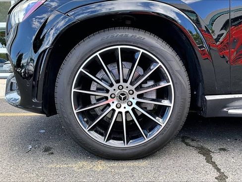 Certified 2022 Mercedes-Benz GLE 350 4MATIC w/ AMG Line Exterior image 8