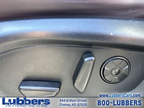 Used 2025 Ford Explorer Platinum w/ LUX Leather Package image 12