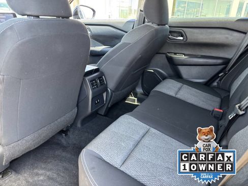 Used 2025 Nissan Rogue SV FWD image 18