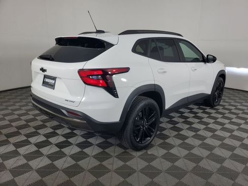 New 2026 Chevrolet Trax ACTIV image 4