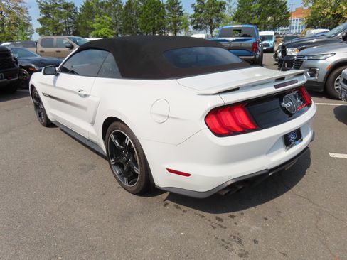 Used 2021 Ford Mustang GT Premium w/ Equipment Group 401A RWD image 10