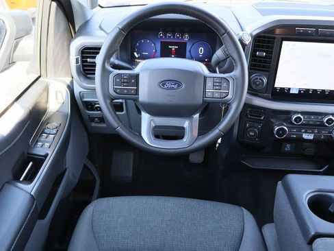 Used 2024 Ford F150 XLT image 23