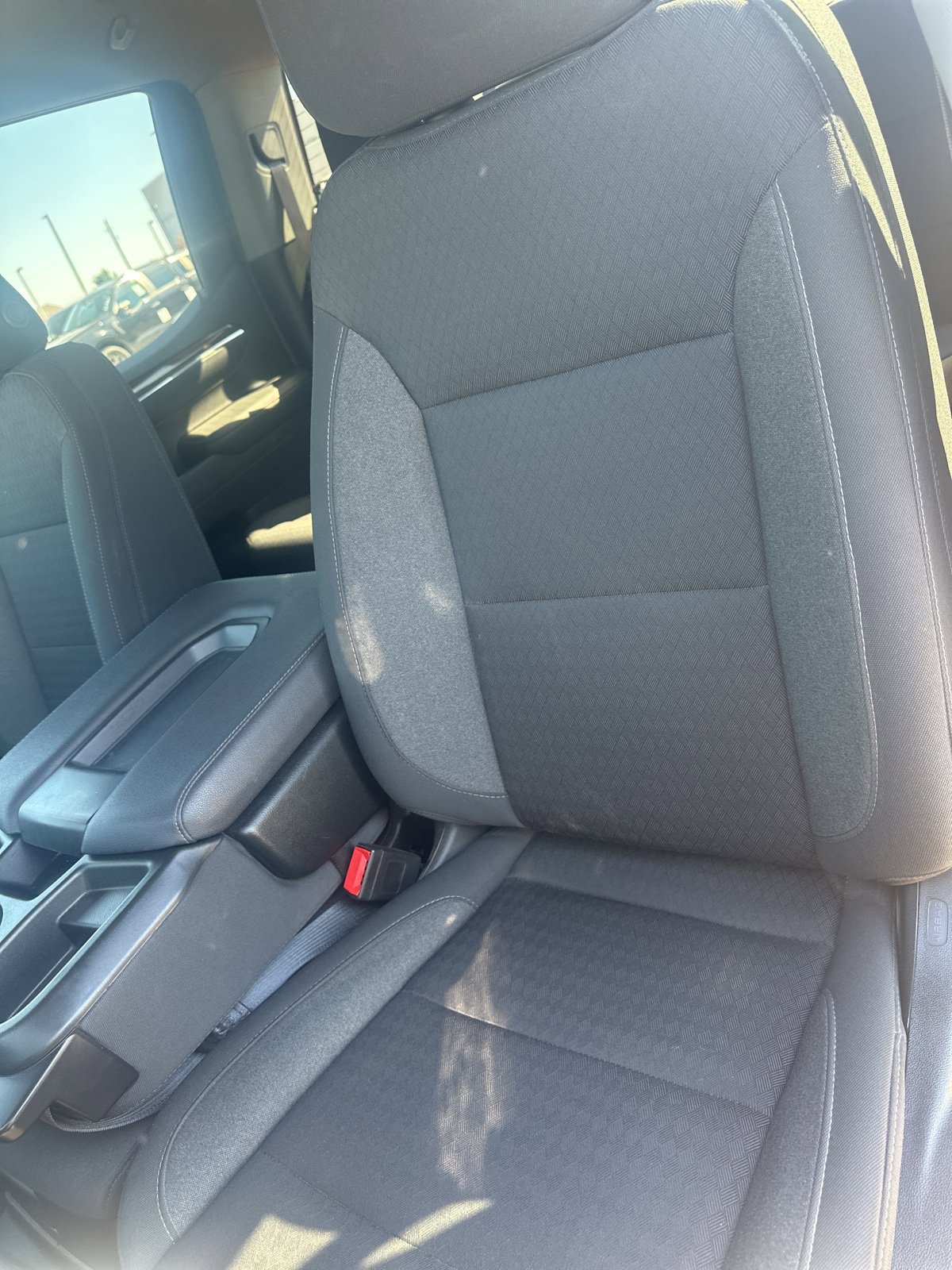 Used 2023 Chevrolet Silverado 1500 LT RWD image 25