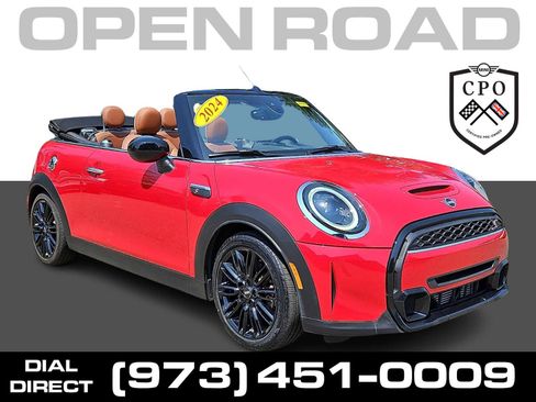 Used 2024 MINI Cooper S w/ Signature Upholstery Package FWD image 1