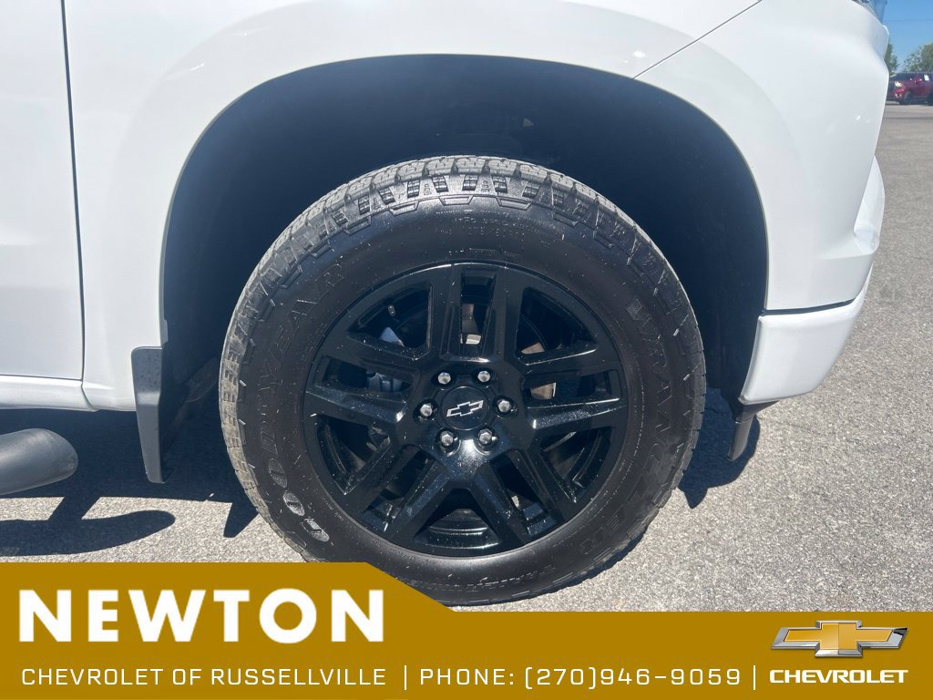 Used 2026 Chevrolet Silverado 1500 RST w/ RST Select Package AWD/4WD image 39