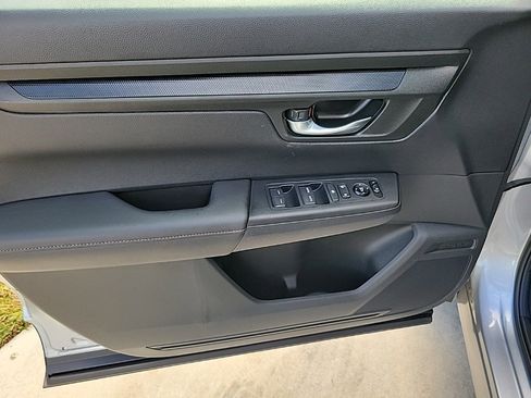 Used 2023 Honda CR-V Sport image 14