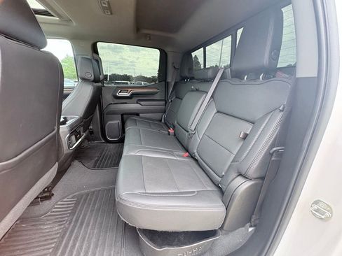 Used 2023 GMC Sierra 1500 Denali w/ Denali Reserve Package AWD/4WD image 7