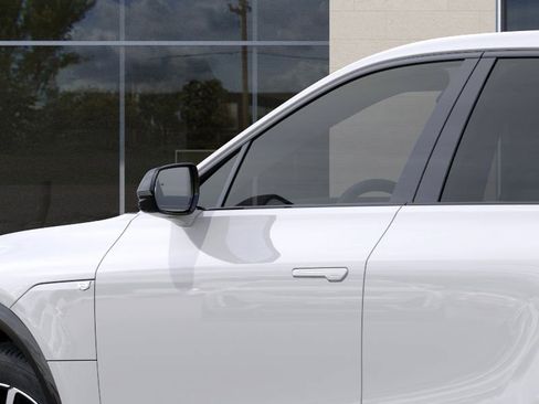 New 2025 Cadillac Lyriq Sport image 42