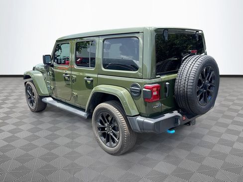 Used 2023 Jeep Wrangler Unlimited Sahara w/ Cold Weather Group AWD/4WD image 8